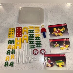 VTG LASY Building Blocks Set 
40 Pieces
Case
Directions
Wheels
Figure
Germany
